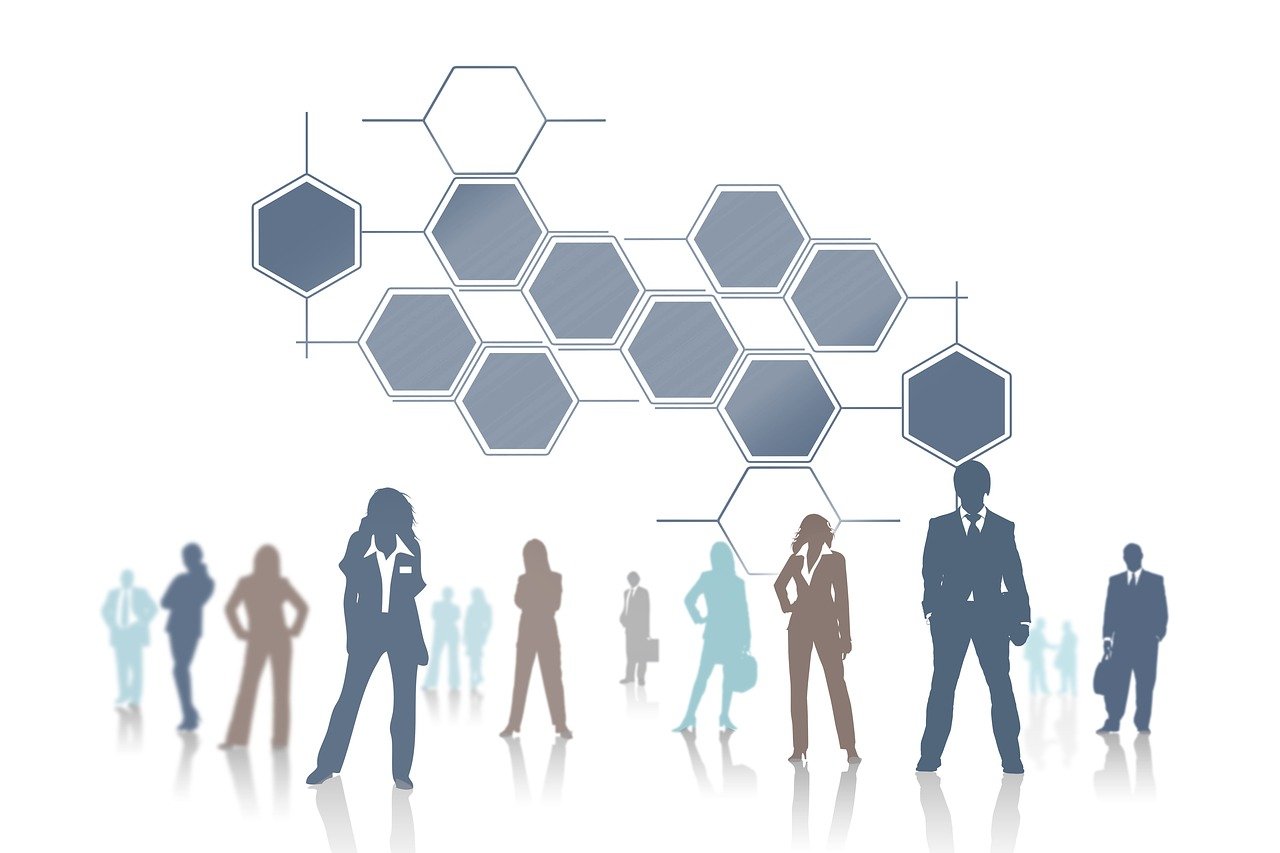 Comment structurer un business plan pour un projet d’artefacts entertainment ?